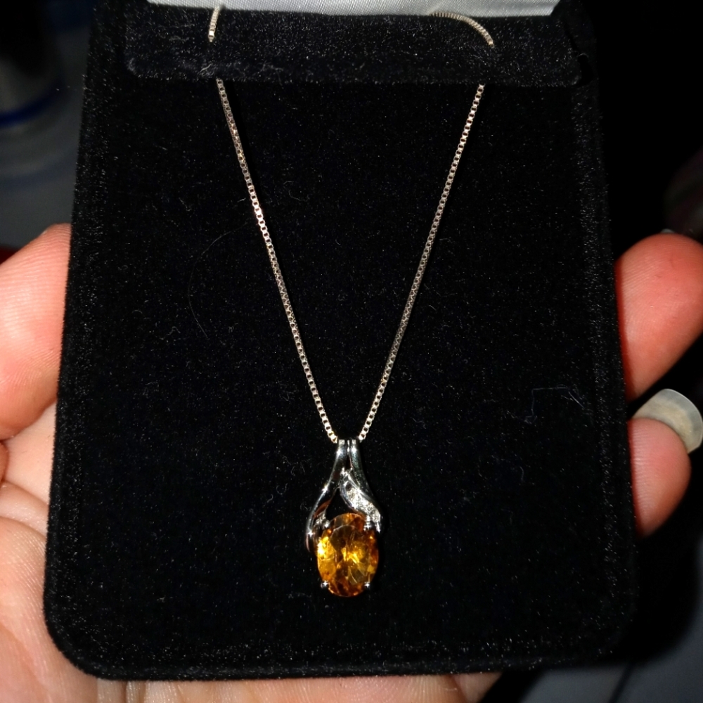 Real yellow, diamond silver necklace